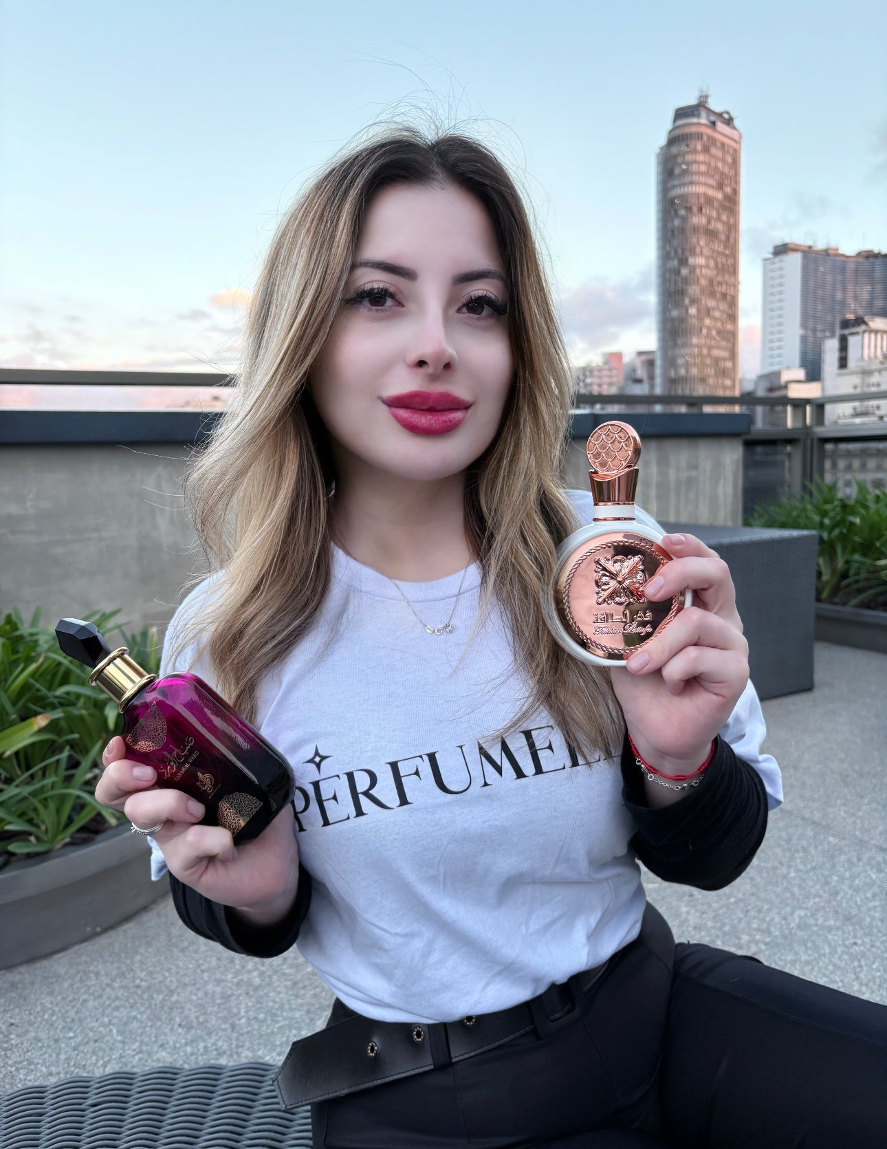 KIT FEMININO - COMPRE 1 LEVE 2 - Sabah Al Ward e Fakhar Rose - EDP - 100ml Cada